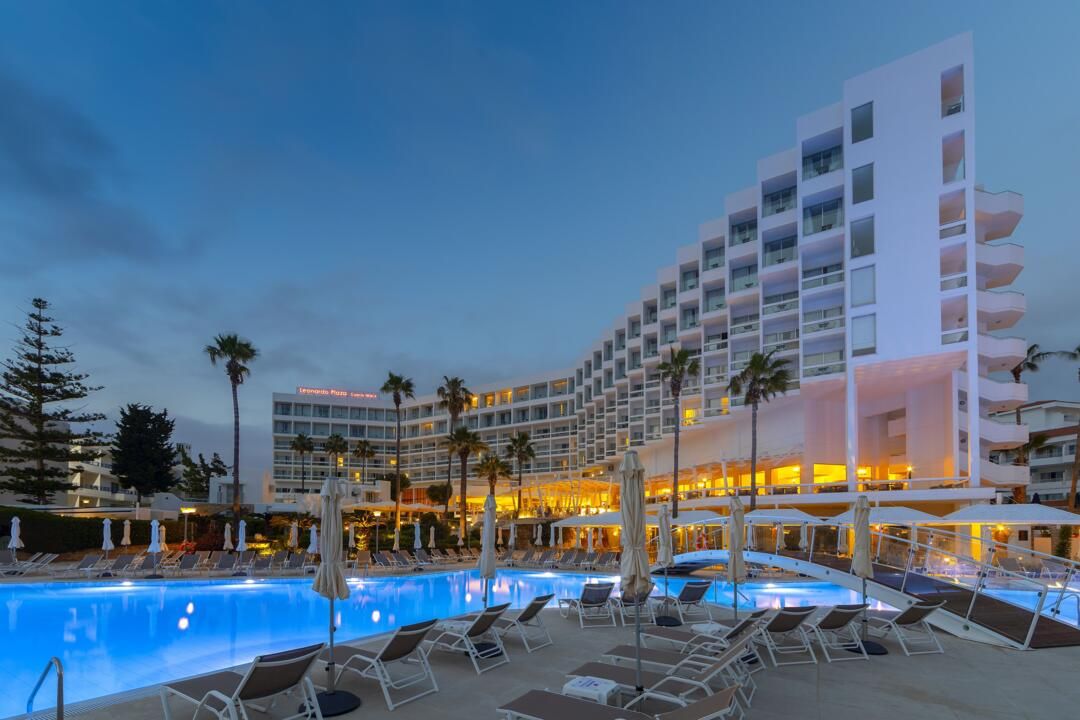 Hôtel Leonardo Cypria Maris 4* pas cher photo 1