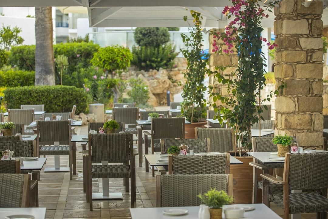 Hôtel Leonardo Cypria Maris 4* pas cher photo 10