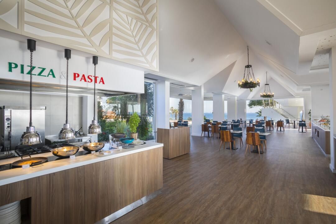 Hôtel Leonardo Cypria Maris 4* pas cher photo 17