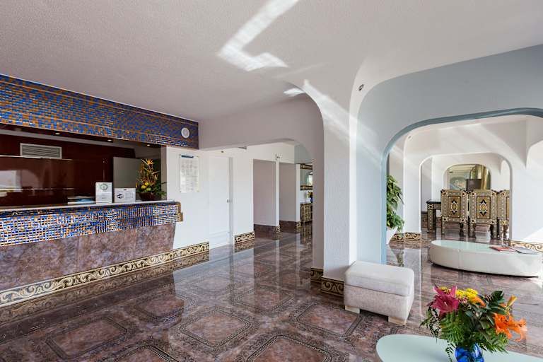 Appart'hôtel Grand Muthu Oura View Beach Club - 5* pas cher photo 4