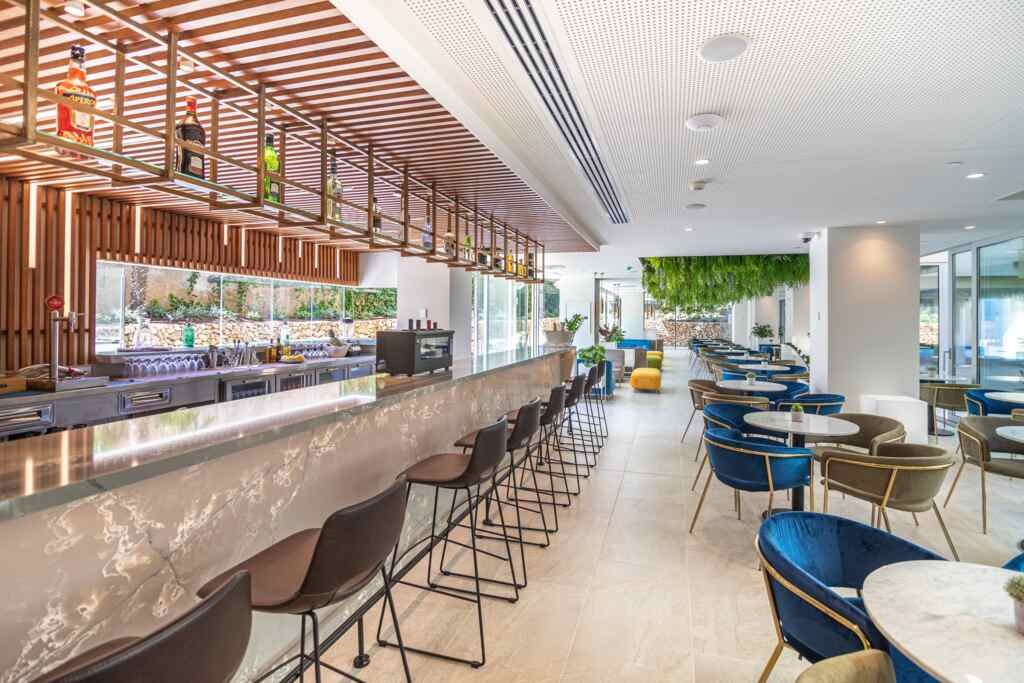 Hôtel JS Porto Colom Suites 4* pas cher photo 1