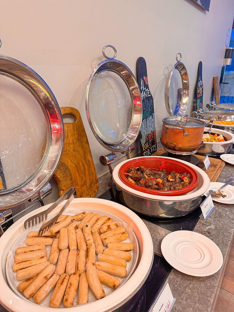 Mövenpick Hôtel et Apartments Bur Dubai 5* pas cher photo 2