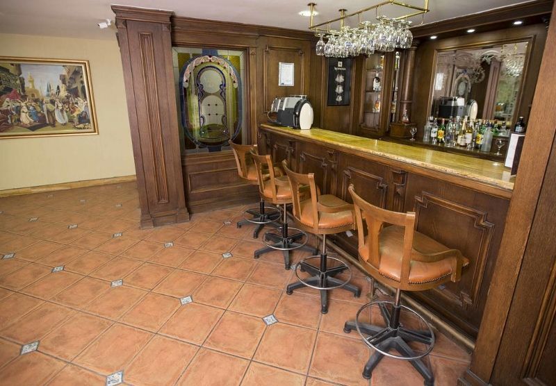 Golden Crown 3* « sans transfert » pas cher photo 1