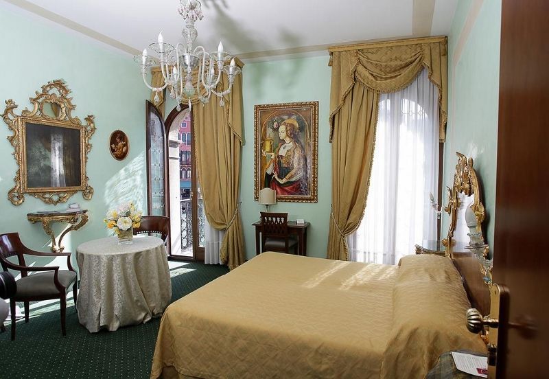 Marconi 3* « sans transfert » pas cher photo 3