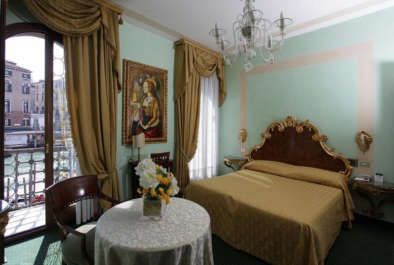 Marconi 3* « sans transfert » pas cher photo 4