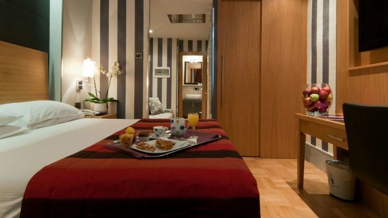 Ariston 4* « sans transfert » pas cher photo 1