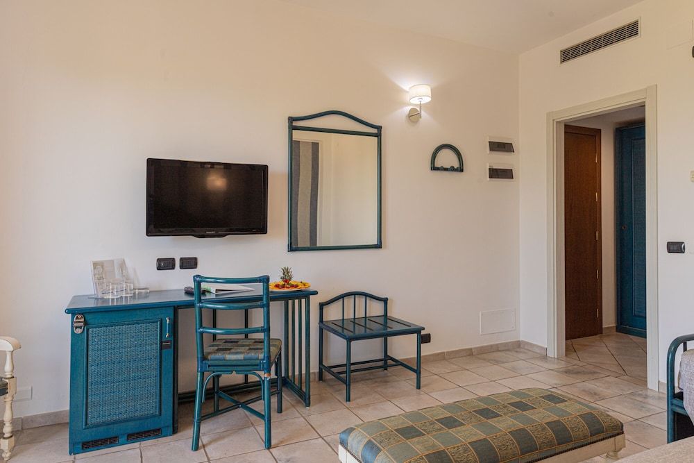 Hôtel Baia del Capitano 4* pas cher photo 68