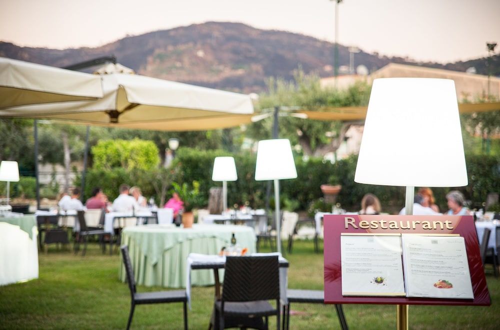 Hôtel Baia del Capitano 4* pas cher photo 77