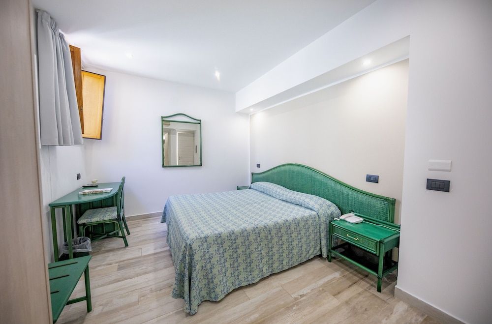 Hôtel Baia del Capitano 4* pas cher photo 78