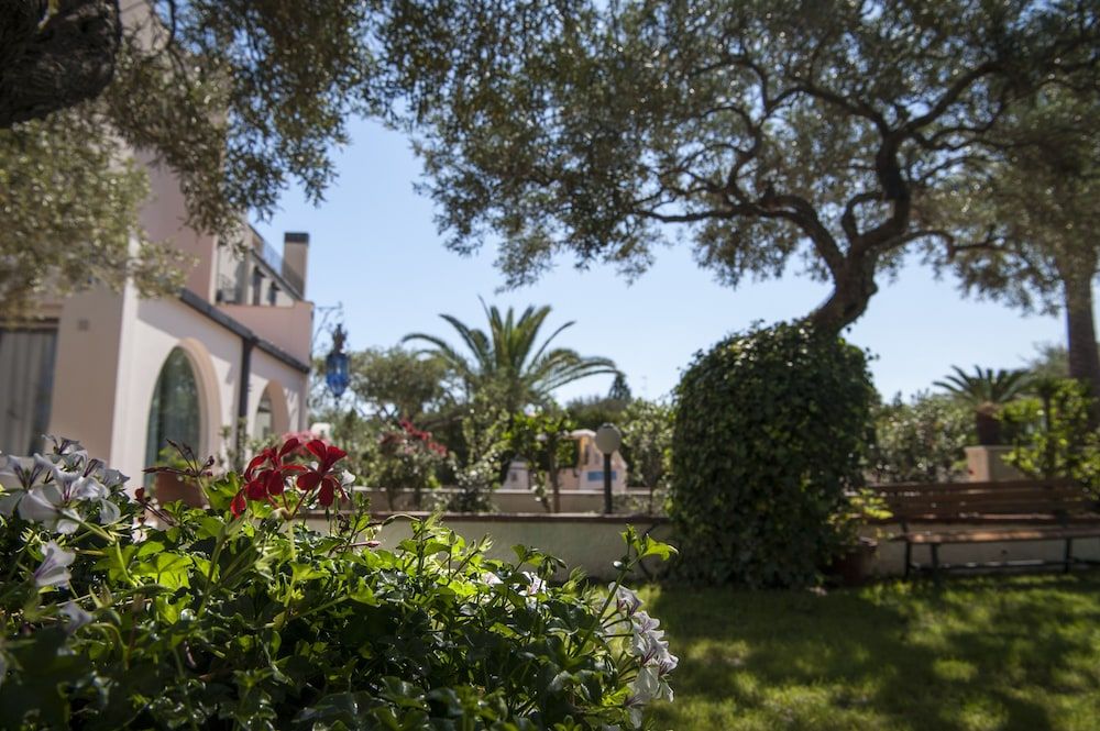 Hôtel Baia del Capitano 4* pas cher photo 79