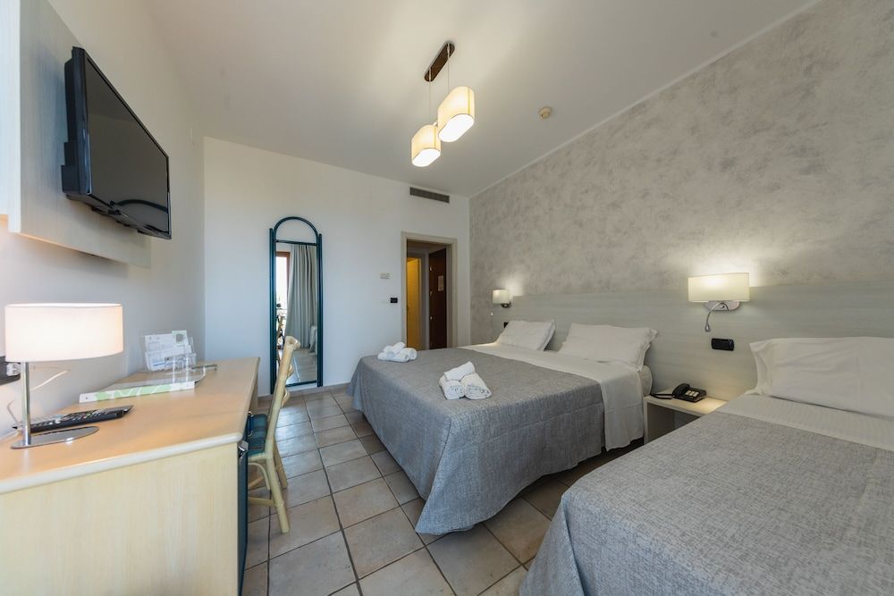 Hôtel Baia del Capitano 4* pas cher photo 88