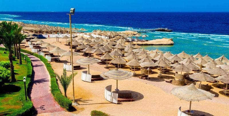 Serenity Alpha Beach 5* pas cher