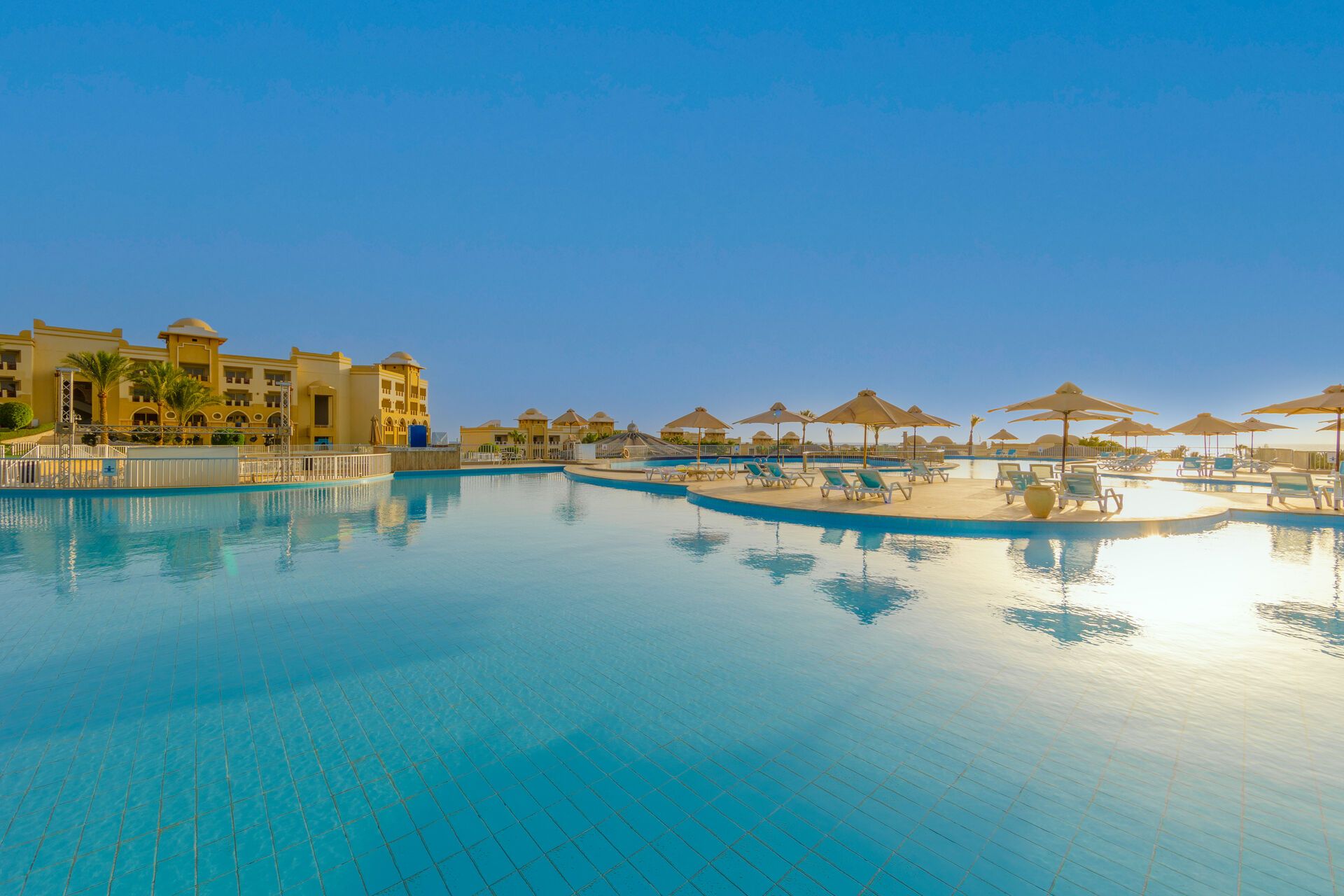 SRNTY Sea Reef 5* (ex Serenity Alpha Beach) pas cher photo 14