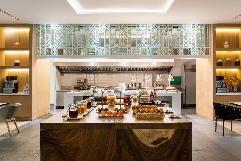 The Andaman Beach Hotel Phuket 4* pas cher photo 8