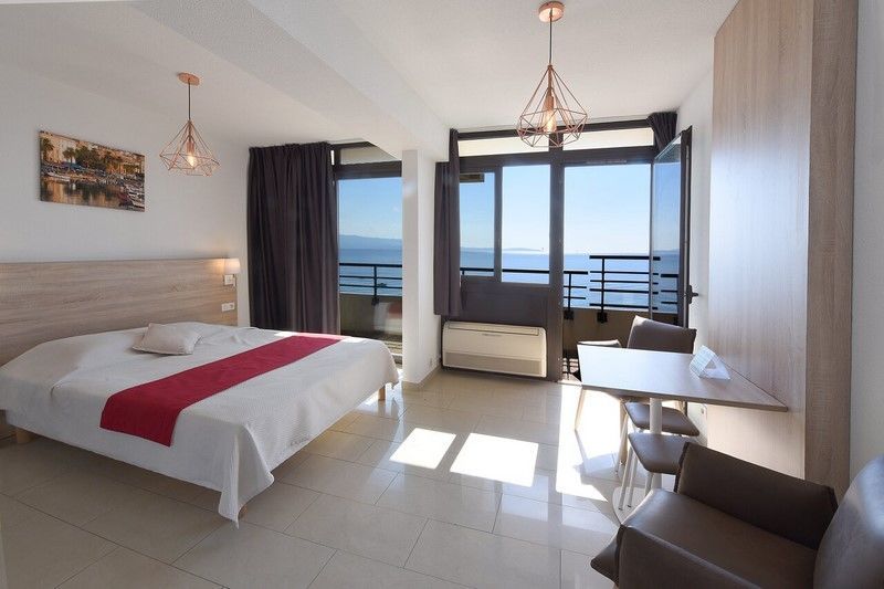 Résidence les Calanques 3* - Sans transfert pas cher photo 1