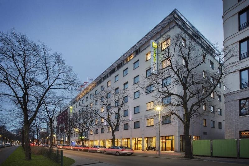 Holiday Inn Express Berlin City Centre 3* - Sans transfert pas cher photo 2