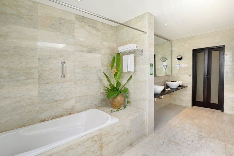 Legian Beach Hotel 4* pas cher photo 13