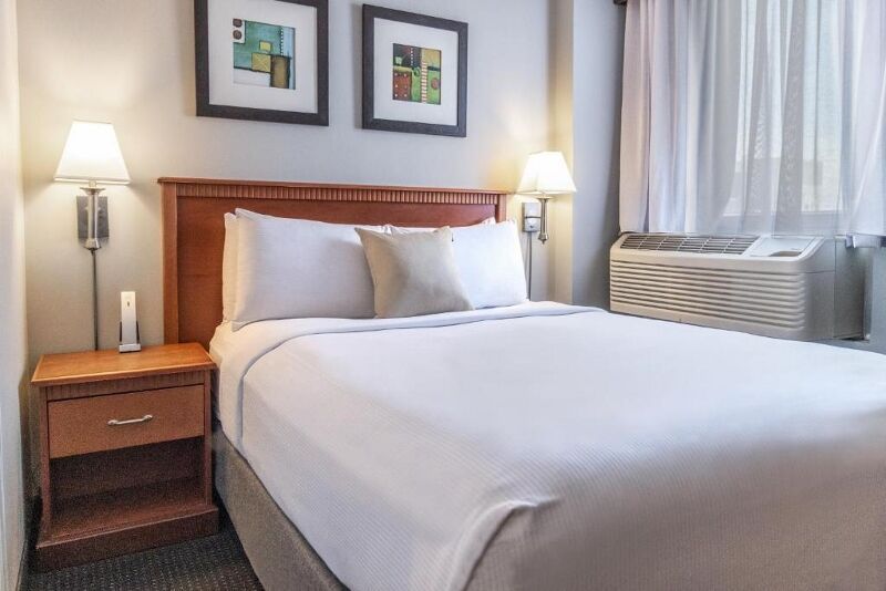 Saint-Laurent Montréal 3* - Sans transfert pas cher photo 4