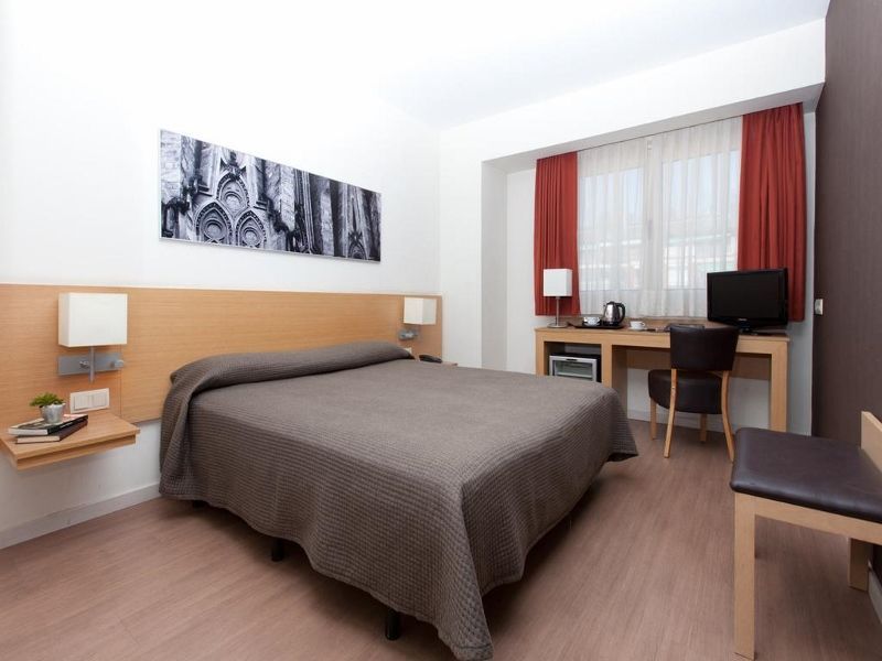 Sagrada Familia 3* - sans transfert pas cher photo 3