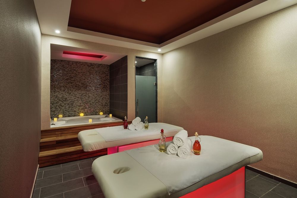 Hôtel Pine Bay Holiday Resort 5* pas cher photo 26