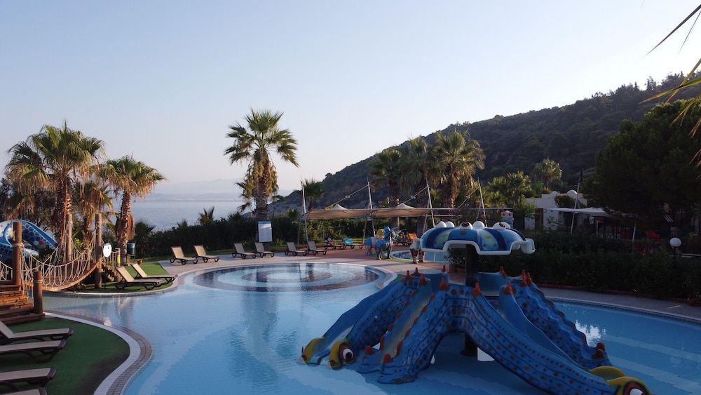 Hôtel Pine Bay Holiday Resort 5* pas cher photo 104