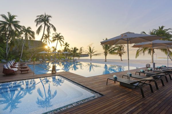 Séjour Outrigger Maldives Maafushivaru 5* pas cher photo 2