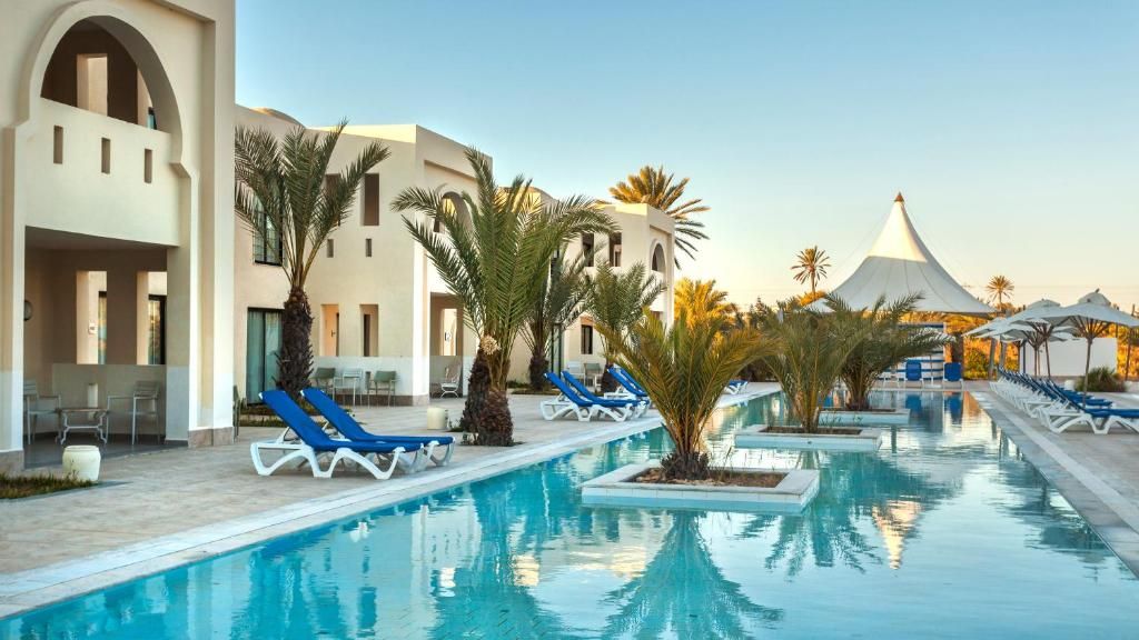 Hôtel Cesar Thalasso et Conventions 4* pas cher photo 3