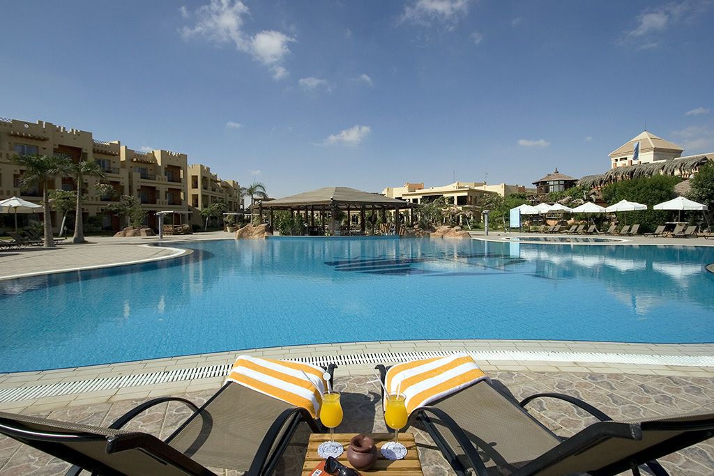 Ôcity Xperience Hôtel Swiss Inn Pyramids Golf Resort 5* pas cher photo 3