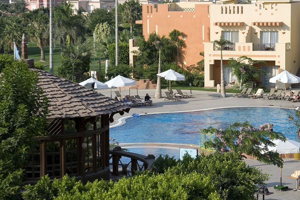 Ôcity Xperience Hôtel Swiss Inn Pyramids Golf Resort 5* pas cher photo 5