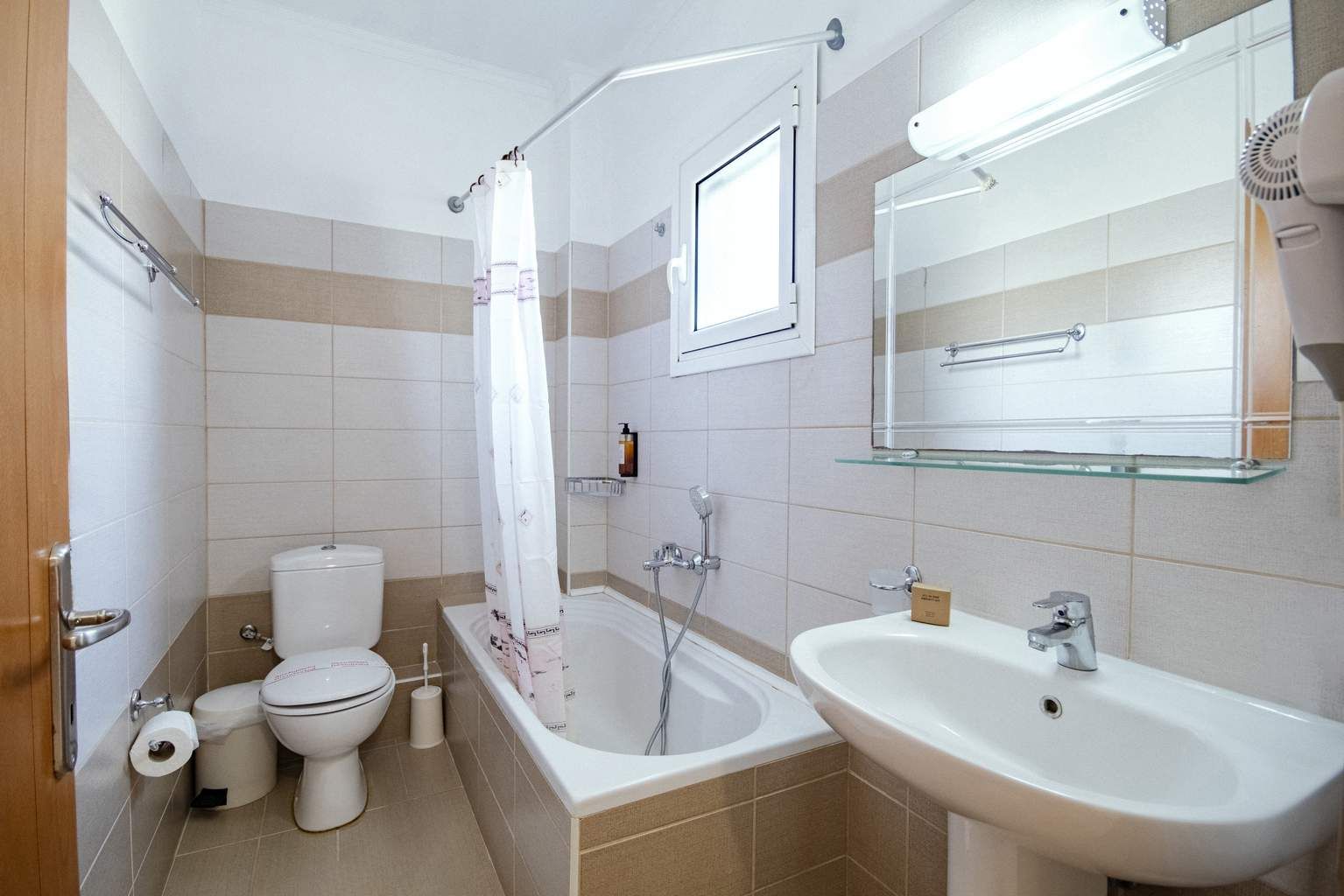 Robolla Beach AppartHôtel 4* pas cher photo 7
