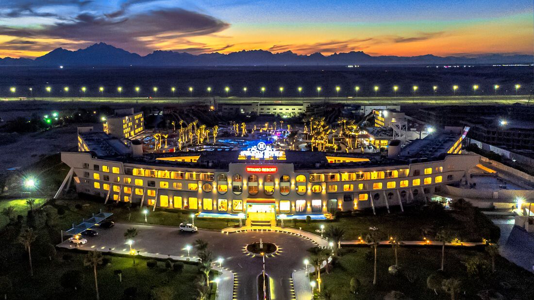 Hôtel Titanic Resort et Aqua Park 4* pas cher photo 1