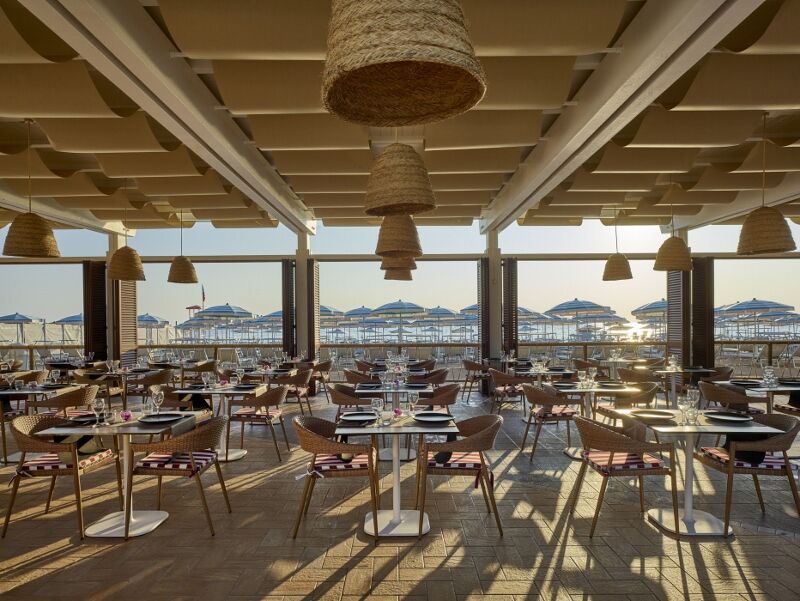 GranSerena Hotel 4* avec location de voiture pas cher photo 1