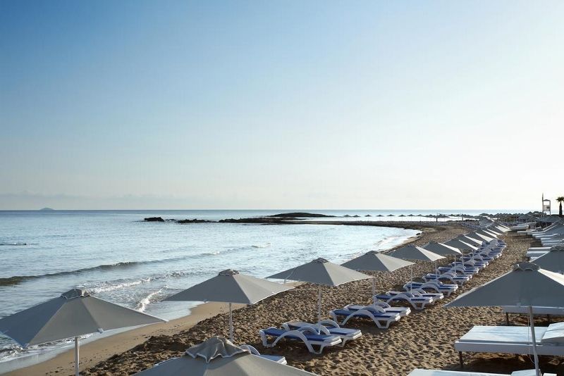 Arina Beach Resort 4* pas cher