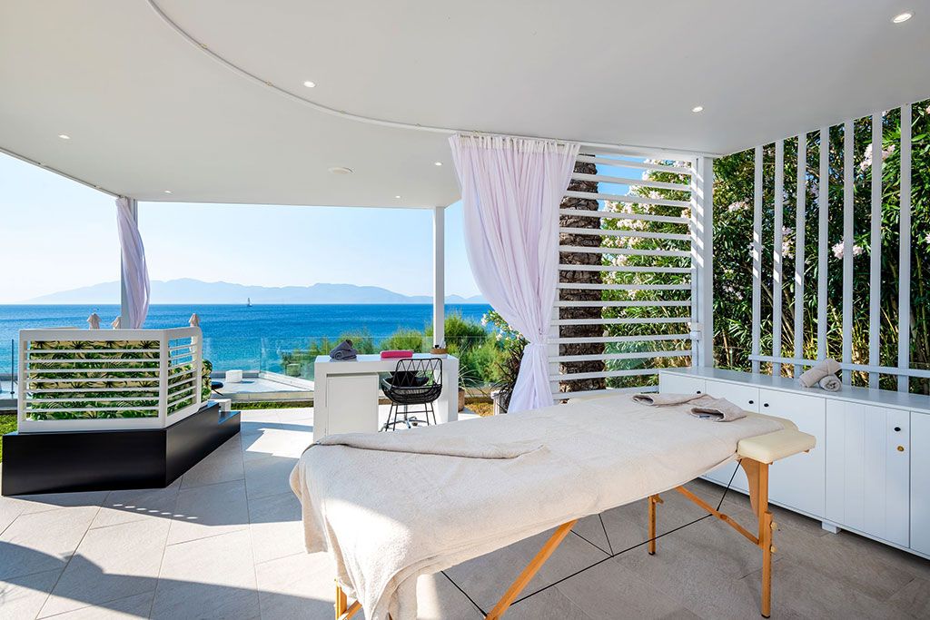 Dimitra Beach Hôtel et Suites 5* pas cher photo 11