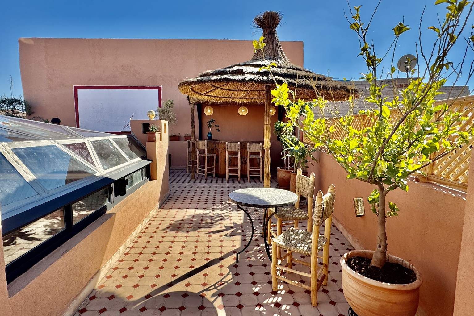 Riad Brothers pas cher photo 1