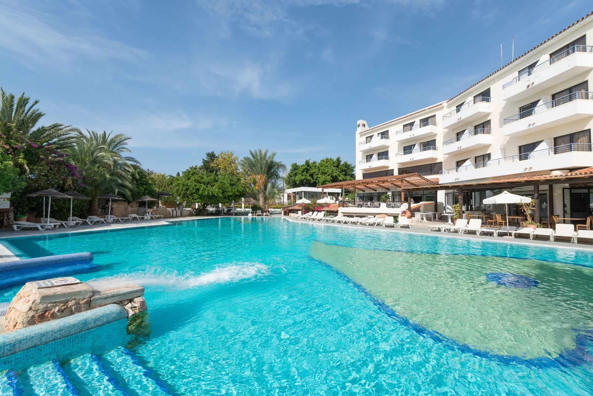 Hôtel Paphos Gardens 3* pas cher photo 2