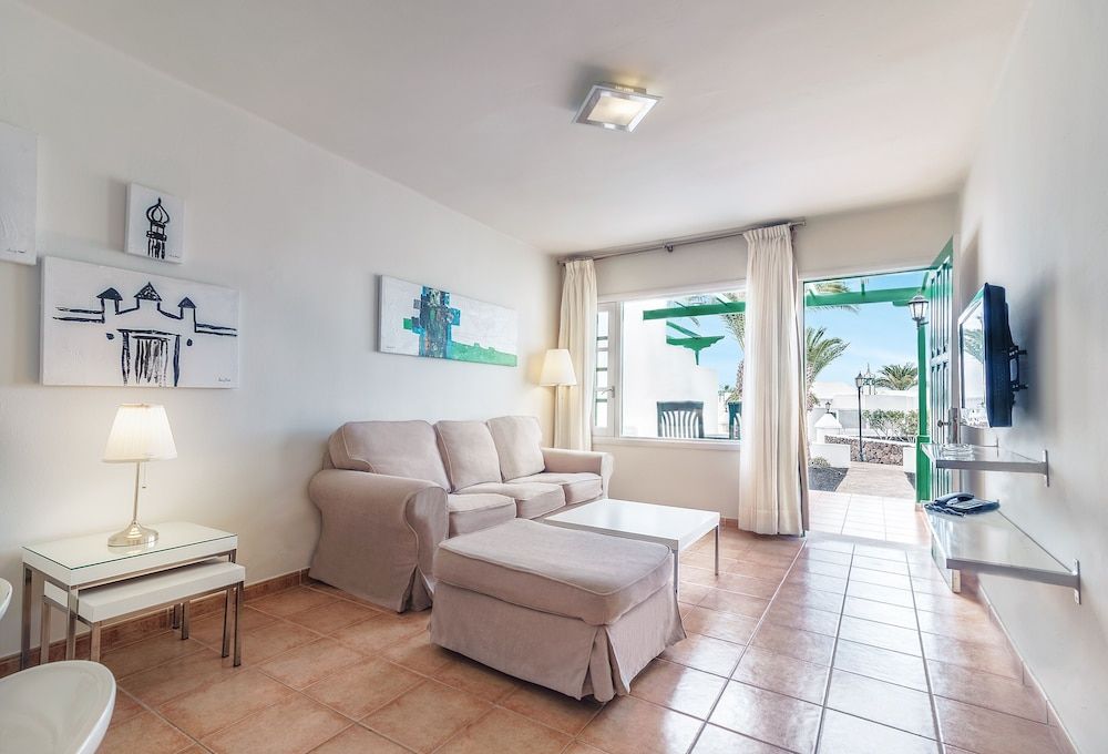 Apartamentos LIVVO Las Gaviotas 3* pas cher photo 2
