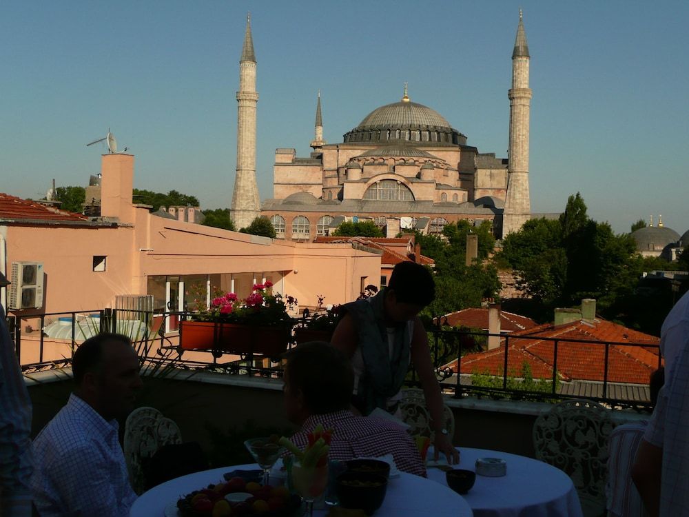 Celal Sultan Hôtel 4* pas cher photo 26