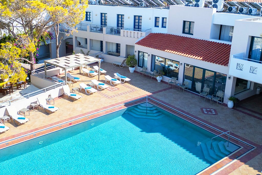 Hôtel Castello Village Resort 4* pas cher photo 1