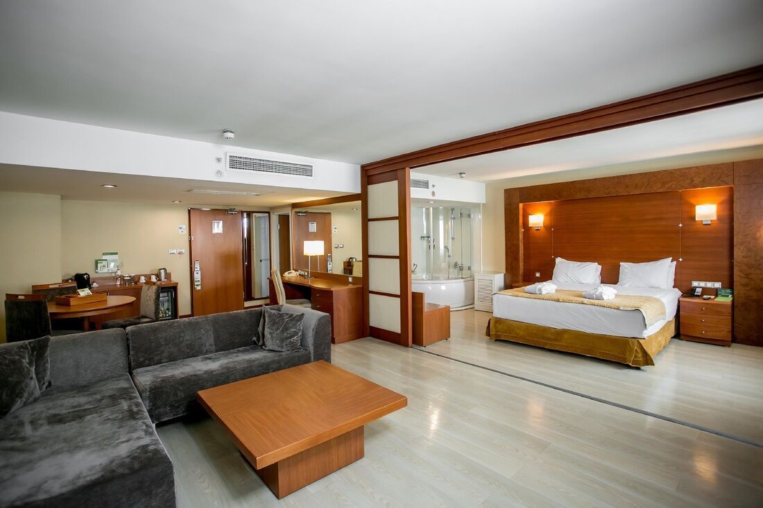 Ôcity Xperience Hôtel Holiday Inn Istanbul City 5* pas cher photo 10