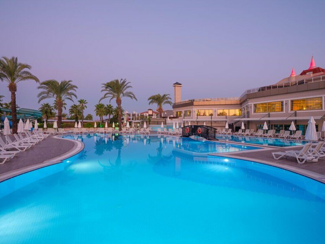 Hôtel Aydinbey Famous Resort 5* pas cher photo 22
