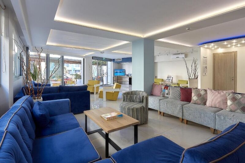 Pollis Hotel 4* pas cher photo 4