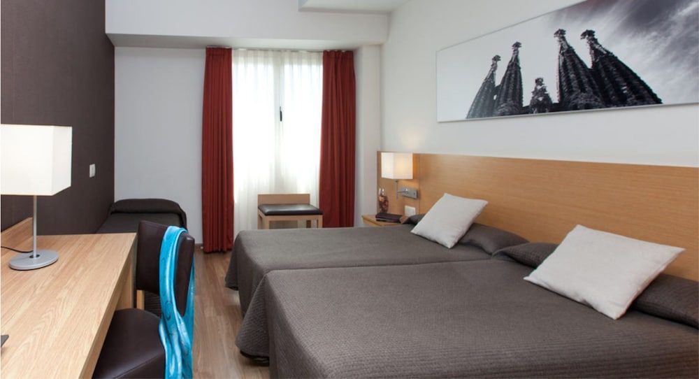 Hôtel Sagrada Familia 3* pas cher photo 7