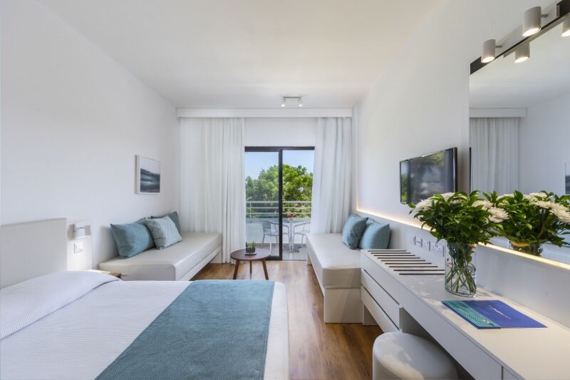Louis Phaethon Beach 4* pas cher photo 3