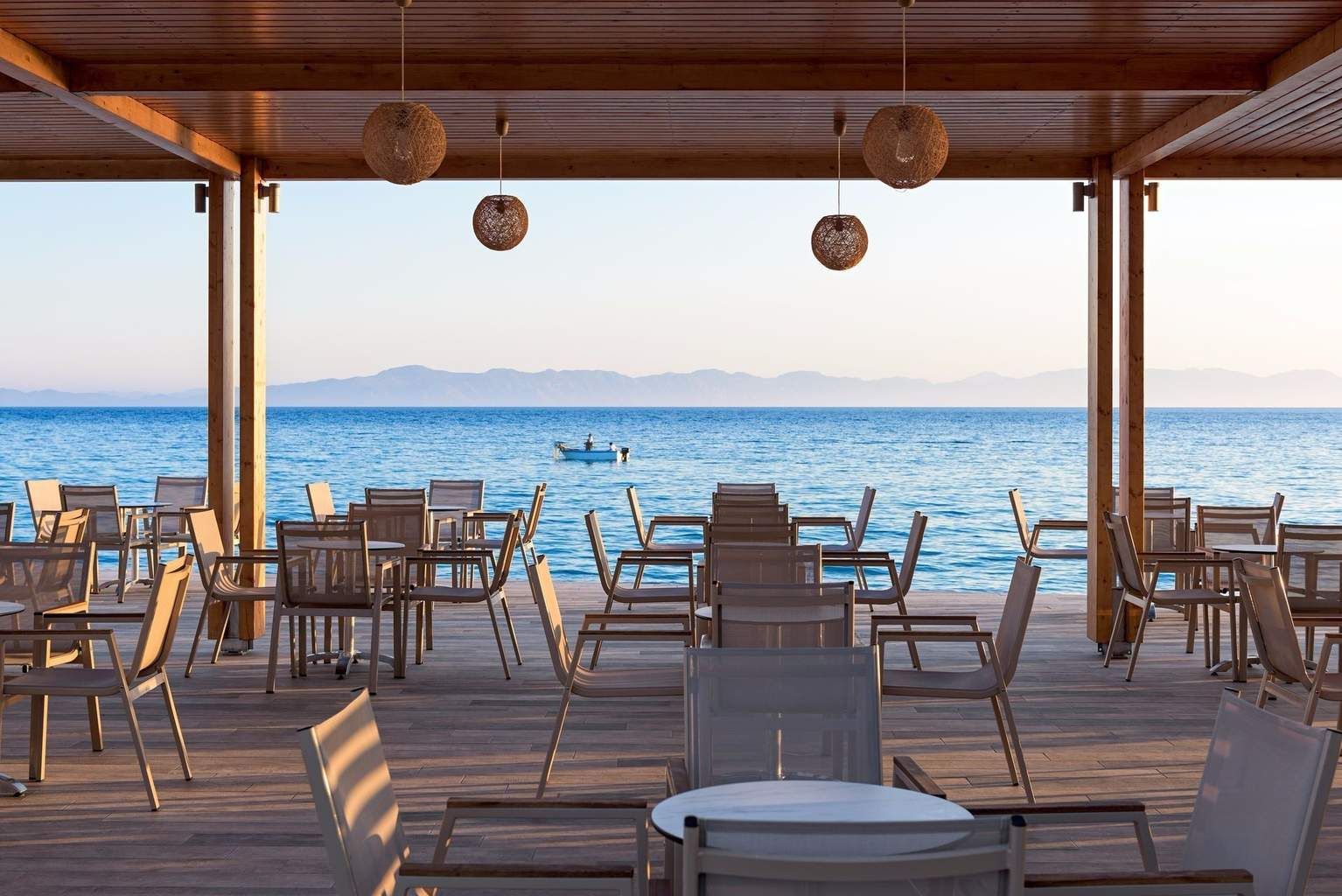 Avra Beach Resort 4* pas cher photo 12