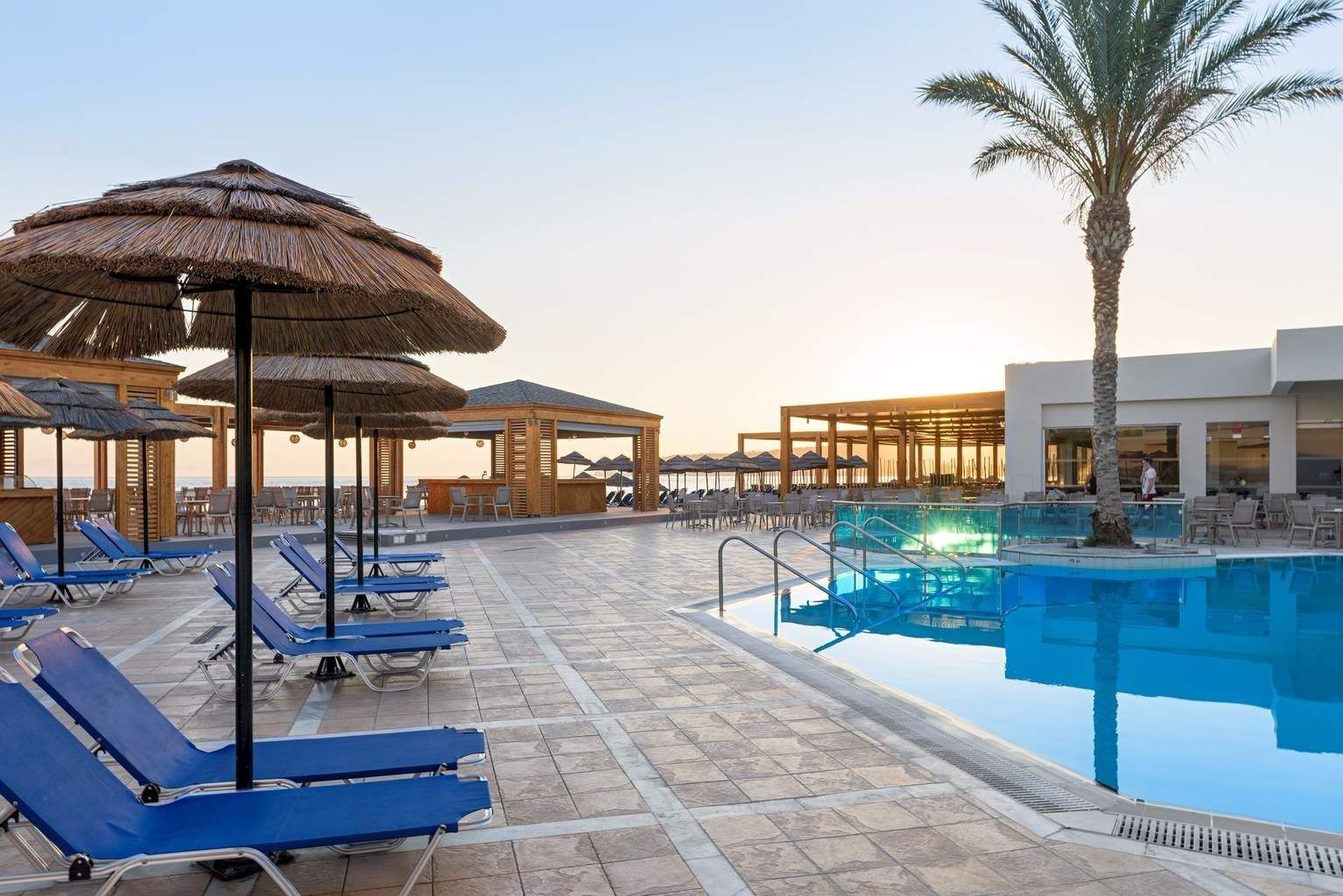 Avra Beach Resort 4* pas cher photo 15