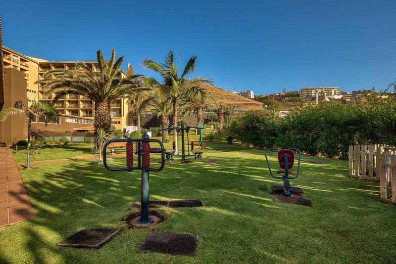 The Views Oasis 4* pas cher photo 1