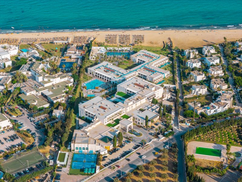 One Resort Premium 4* - AI 24h/24 pas cher photo 2
