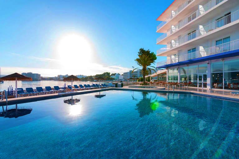 Azuline Hotel Mar Amantis & II - 3* pas cher photo 3