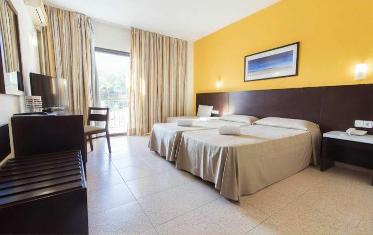 Azuline Hotel Mar Amantis & II - 3* pas cher photo 4